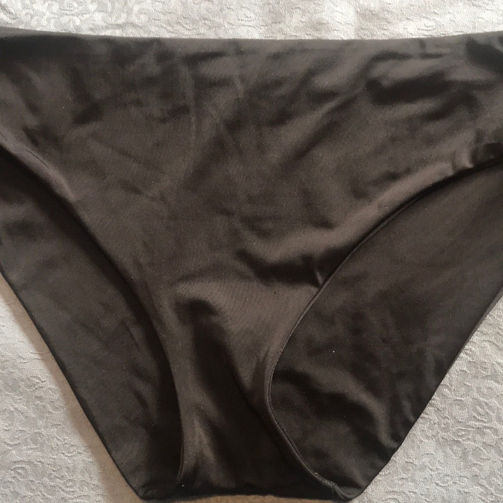 Black VS bikini bottoms